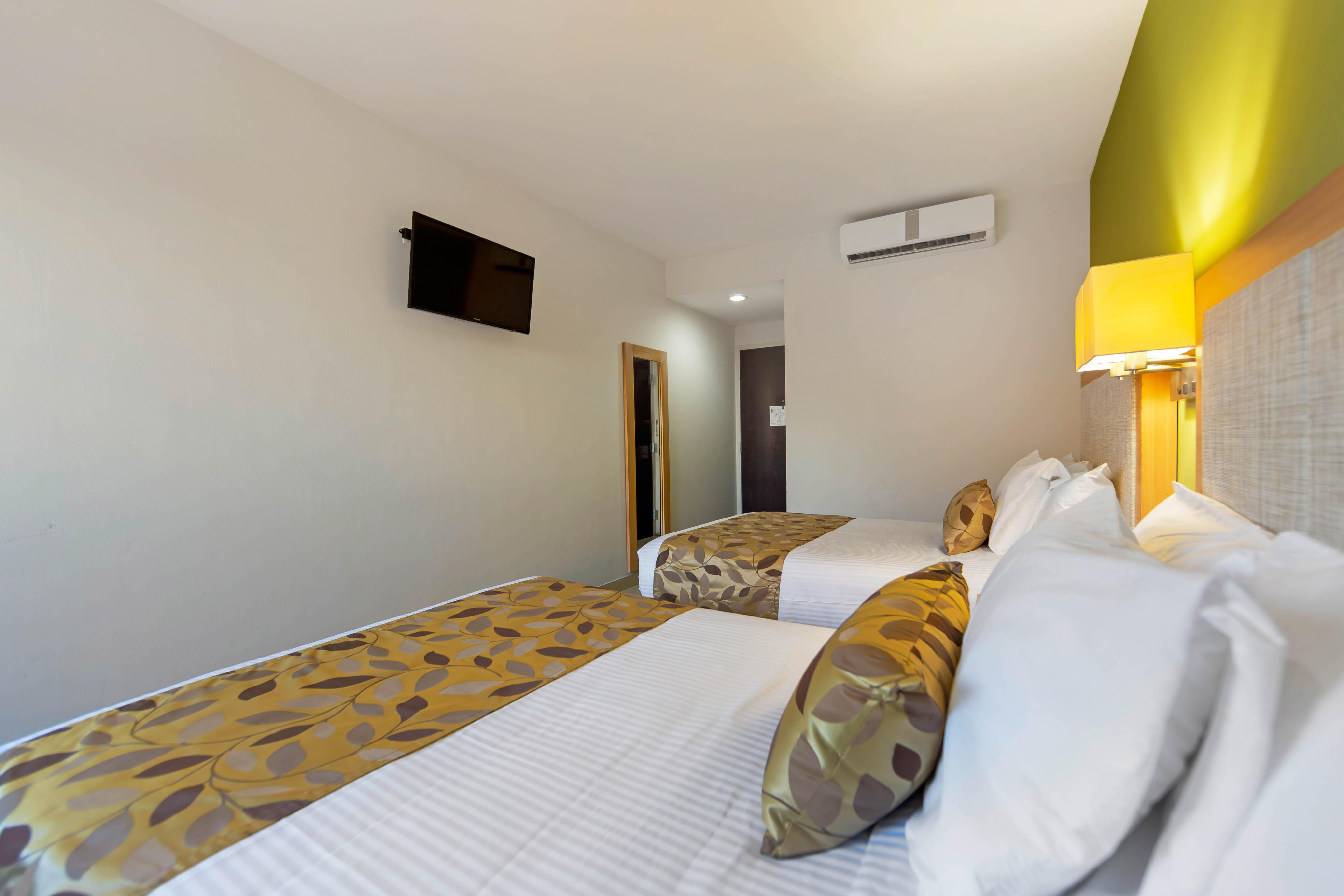 Sleep Inn Culiacan Bagian luar foto