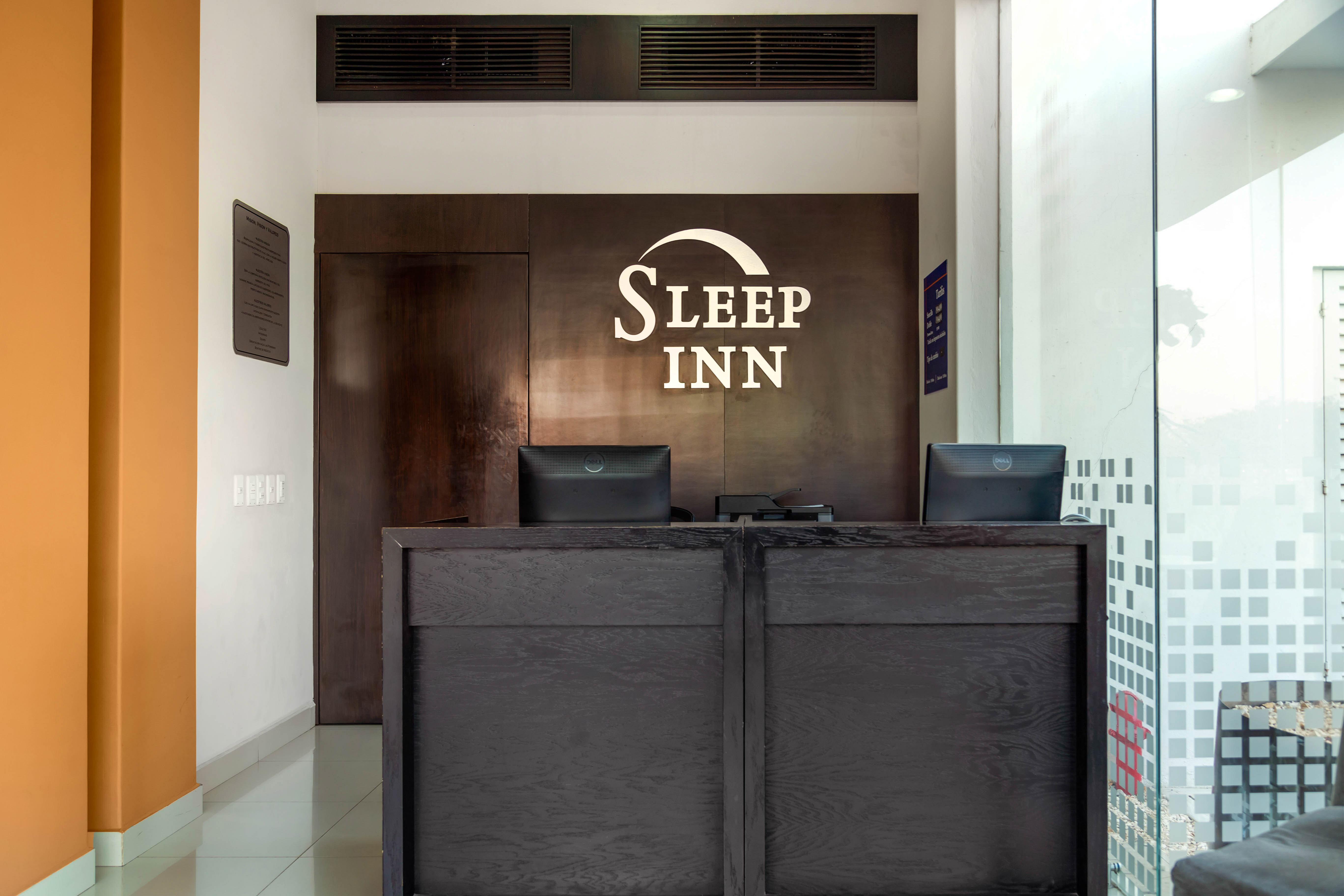 Sleep Inn Culiacan Bagian luar foto