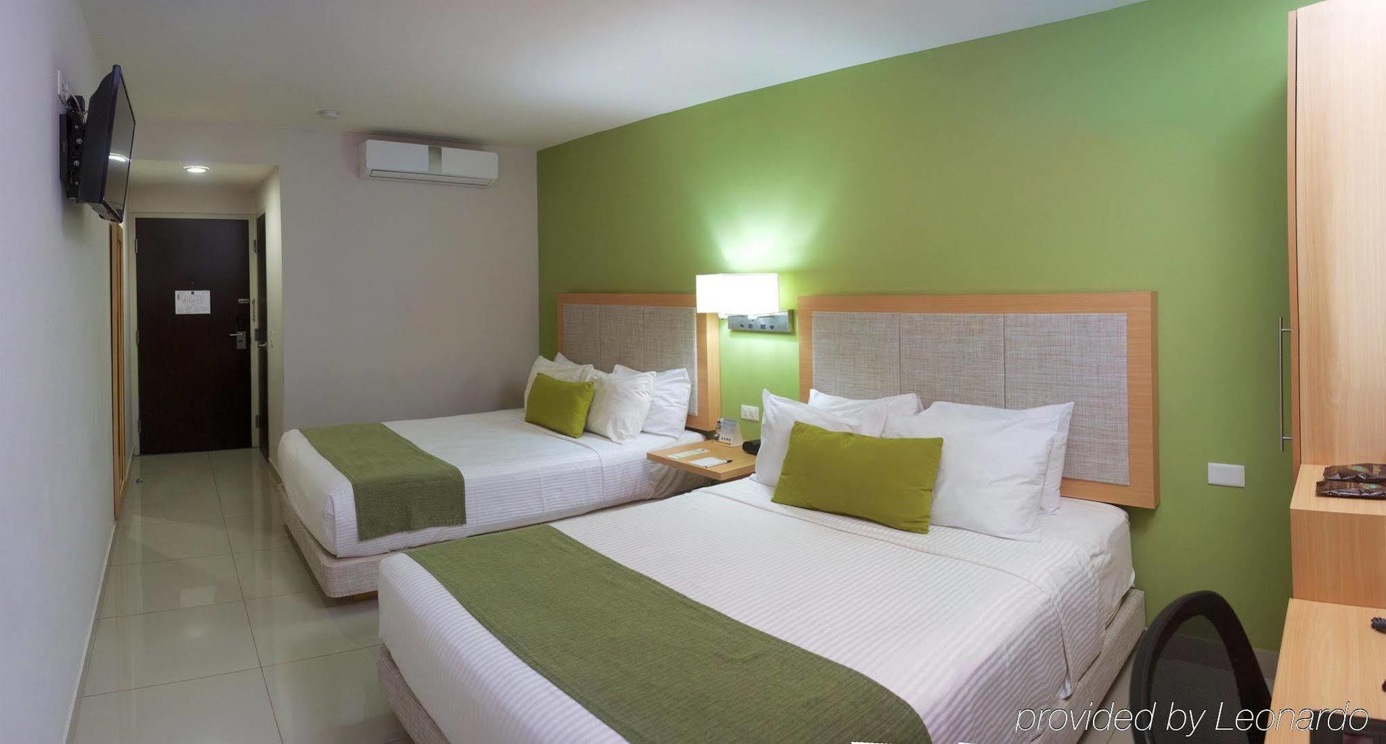 Sleep Inn Culiacan Bagian luar foto